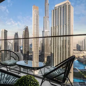 https://sky-high-central-gem-burj-khalifa-fountain-view.sharjah-hotels.com